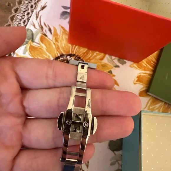 Kate Spade Silver Watch - Picture 4 of 7